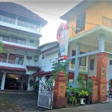 Wisma & Kantin Amanda Mojokerto Zewnętrze zdjęcie