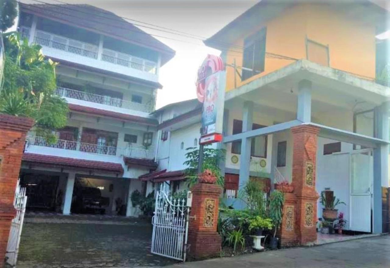 Wisma & Kantin Amanda Mojokerto Zewnętrze zdjęcie