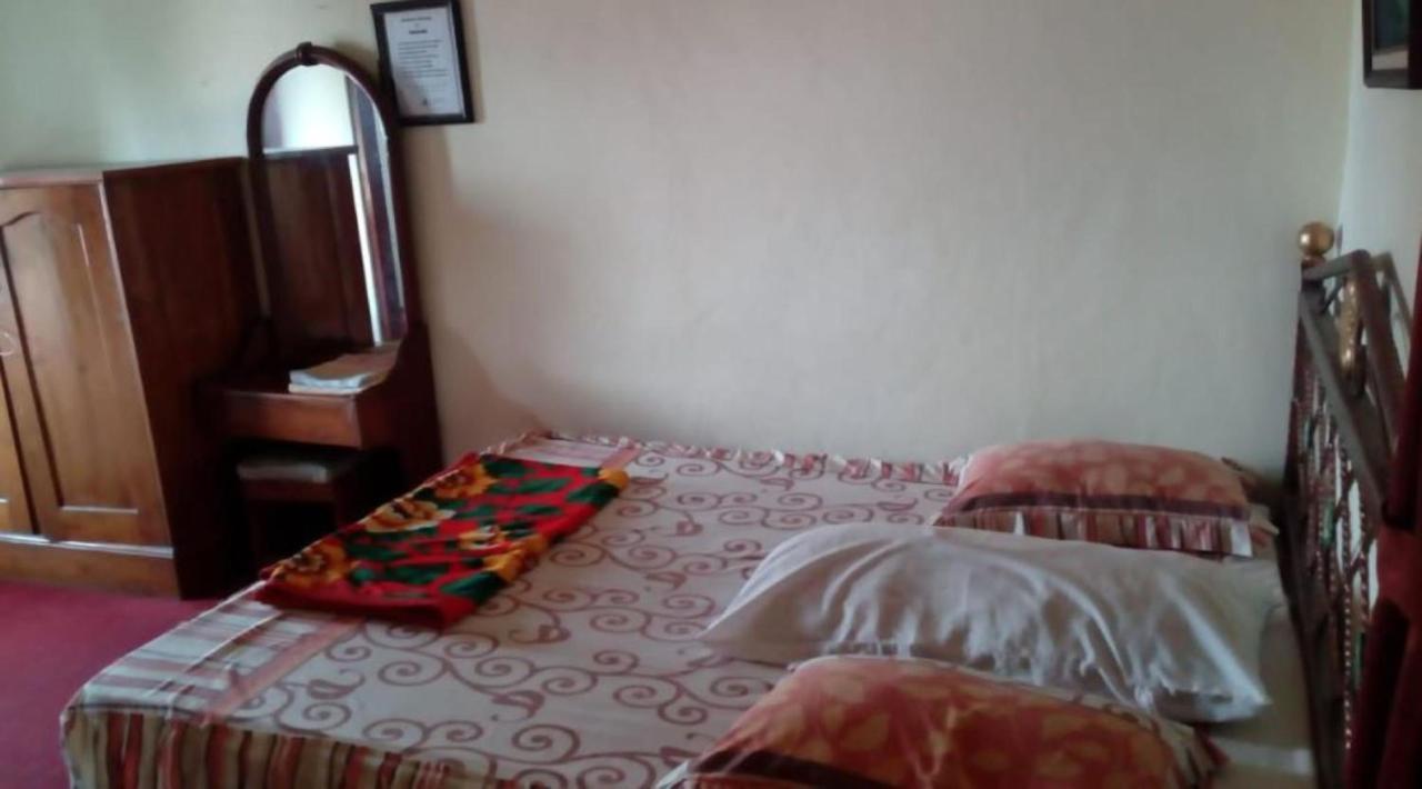 Wisma & Kantin Amanda Mojokerto Zewnętrze zdjęcie